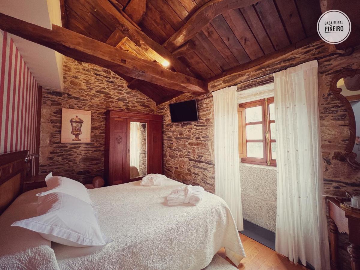Casa Pineiro Guest House Monfero Ngoại thất bức ảnh