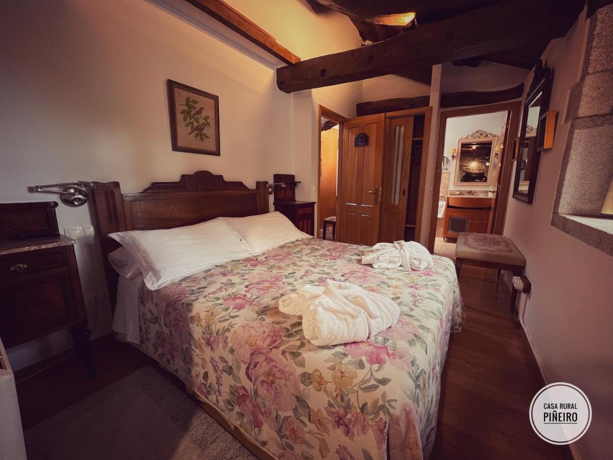Casa Pineiro Guest House Monfero Ngoại thất bức ảnh
