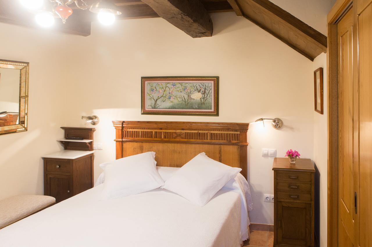 Casa Pineiro Guest House Monfero Ngoại thất bức ảnh