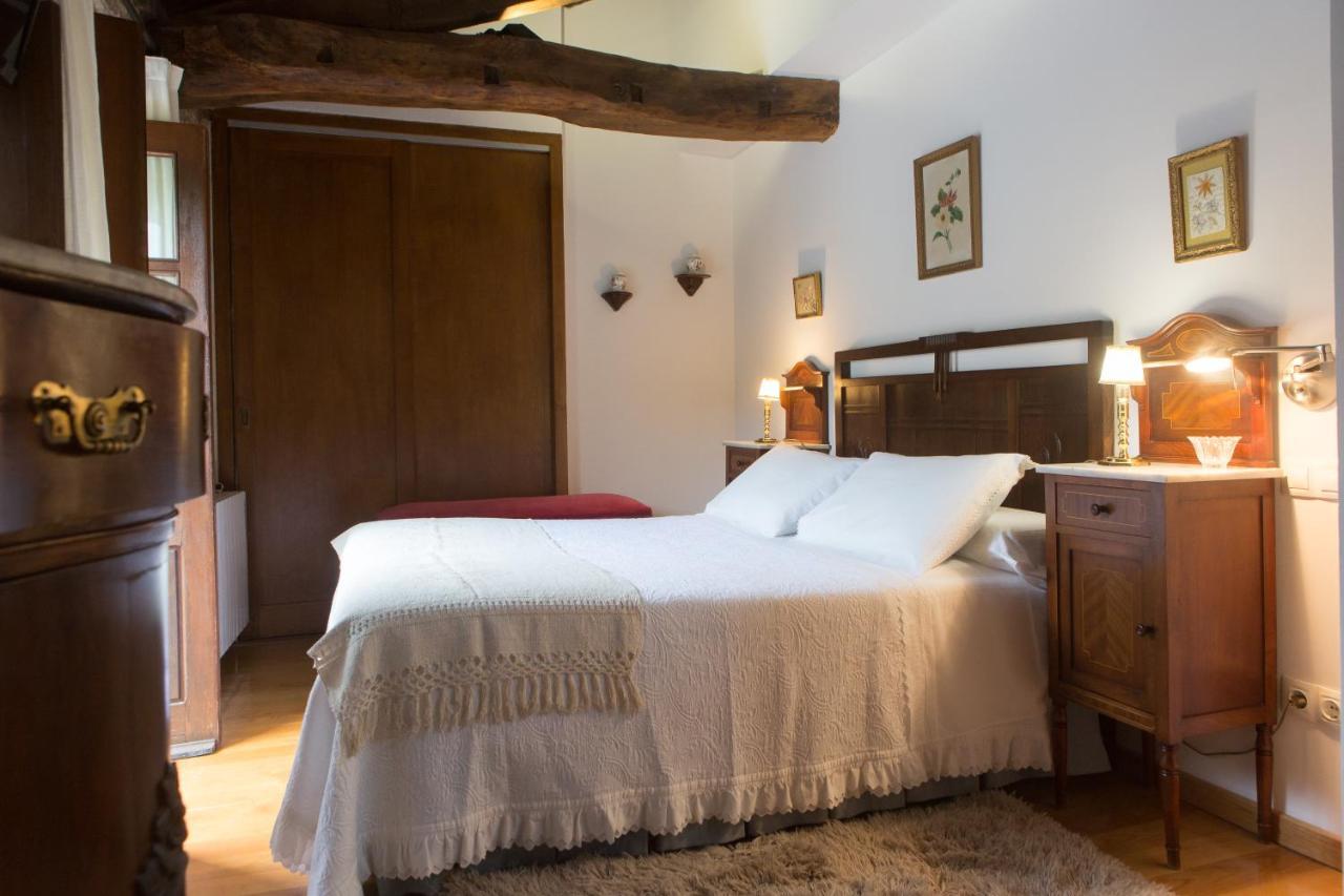 Casa Pineiro Guest House Monfero Ngoại thất bức ảnh