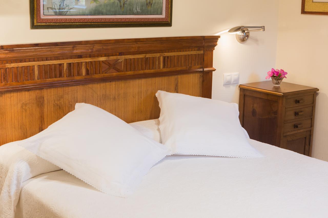Casa Pineiro Guest House Monfero Ngoại thất bức ảnh