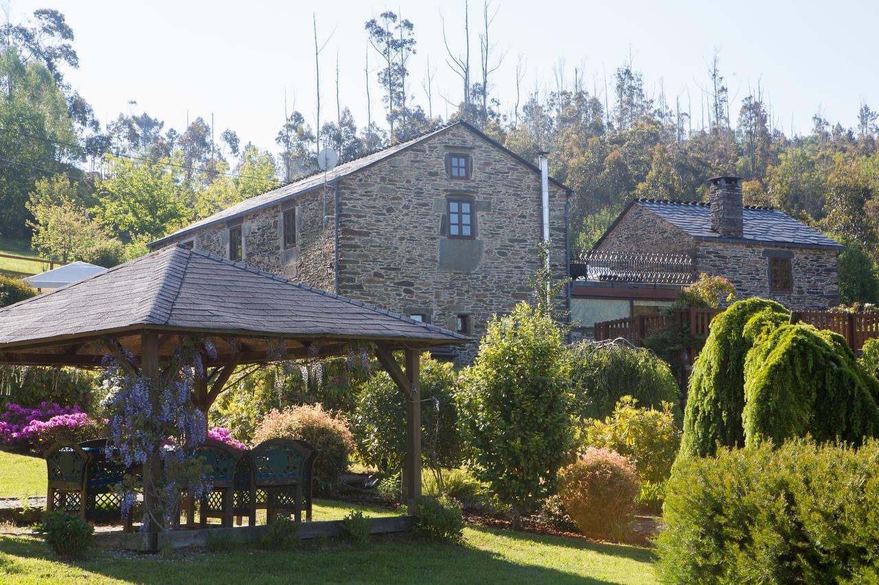 Casa Pineiro Guest House Monfero Ngoại thất bức ảnh