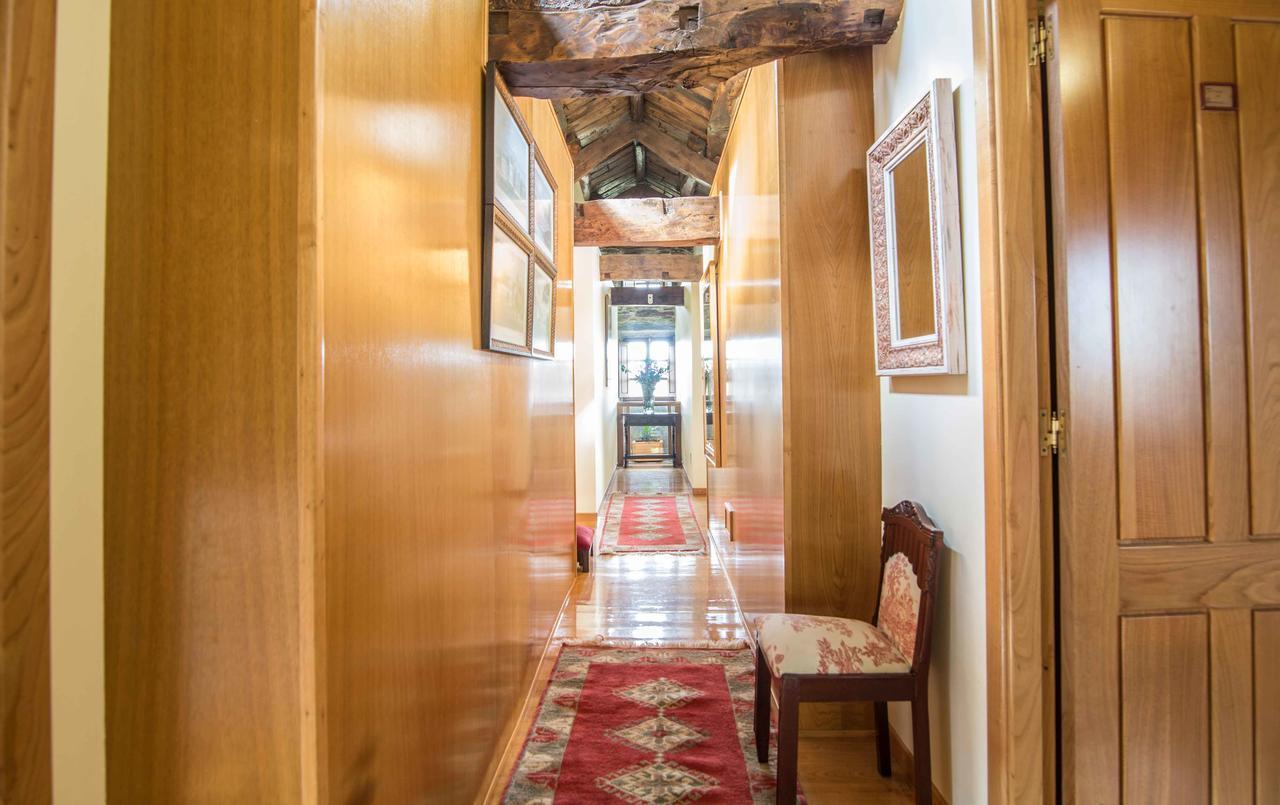 Casa Pineiro Guest House Monfero Ngoại thất bức ảnh